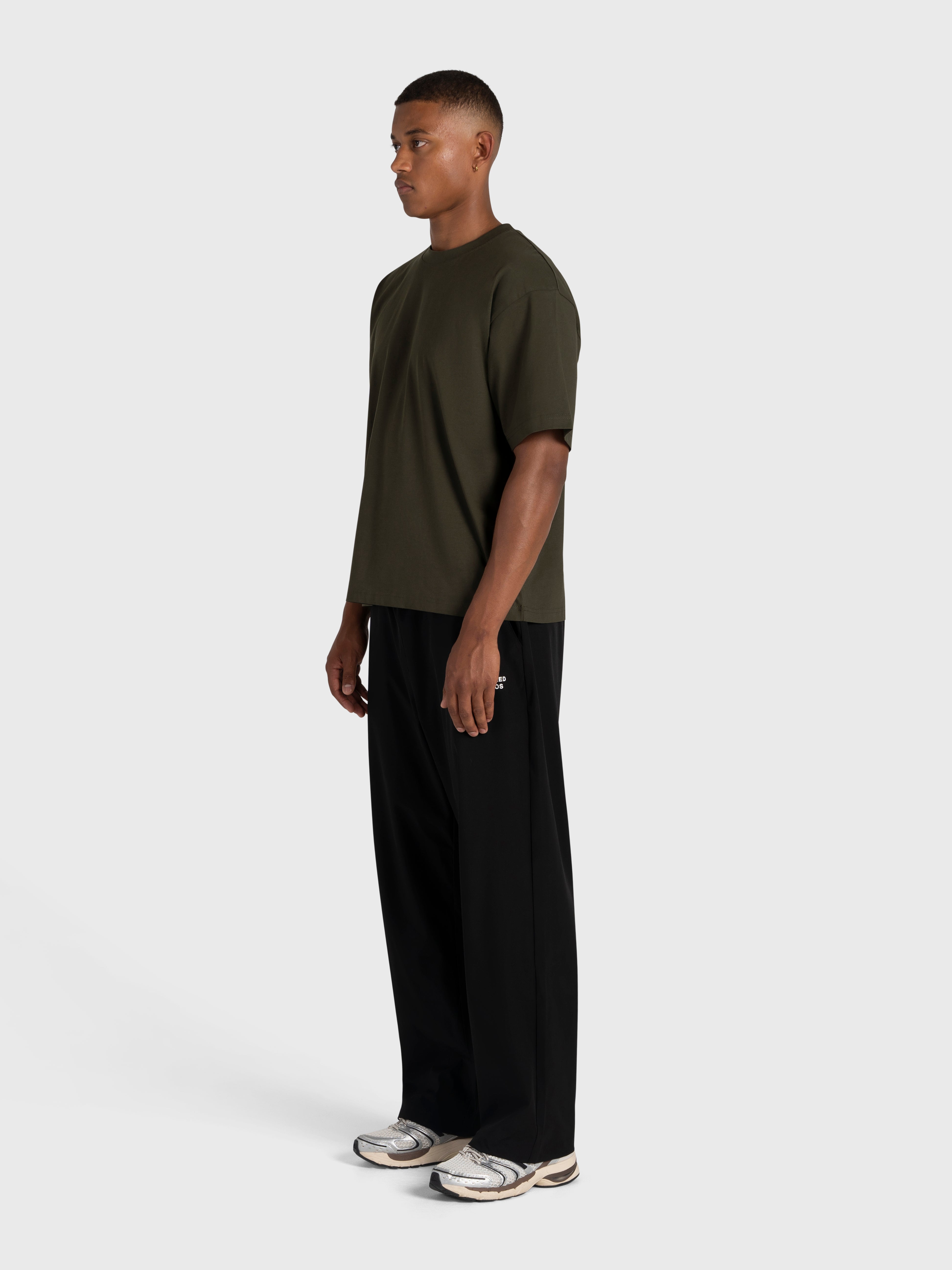 Confidence V2 Box Tee - Army/Army