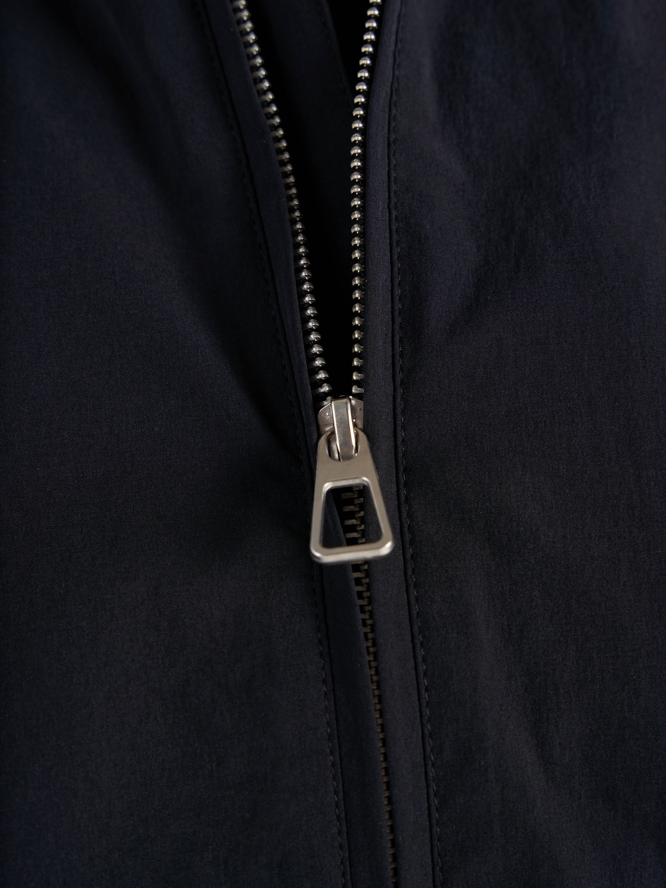 Active Track Jacket - Black/White