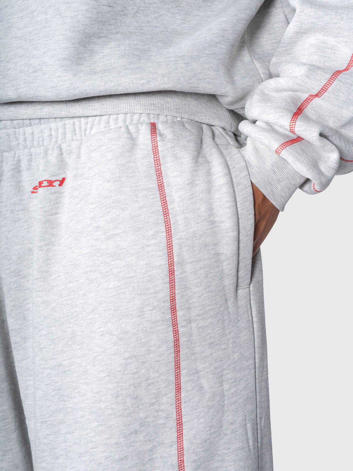 Corner Sweatpants - Cloudy Grey/Red