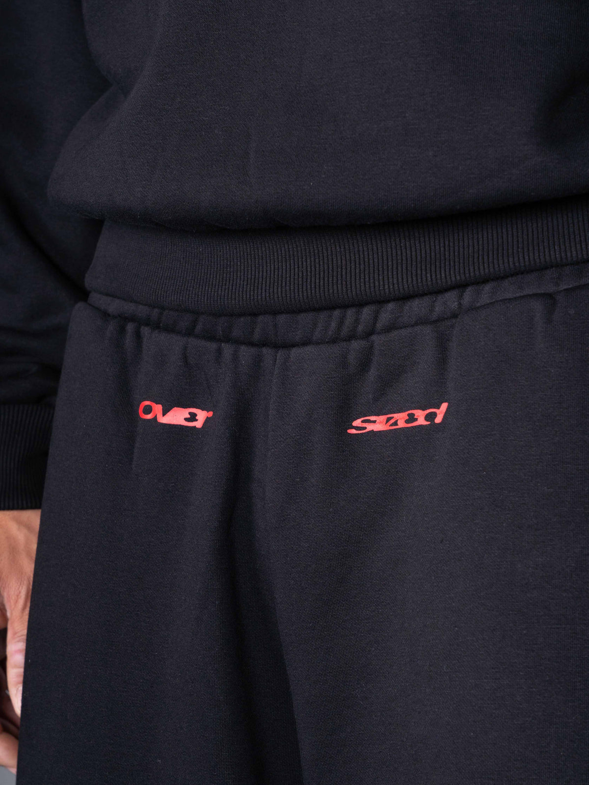 Corner Sweatpants - Black/Red
