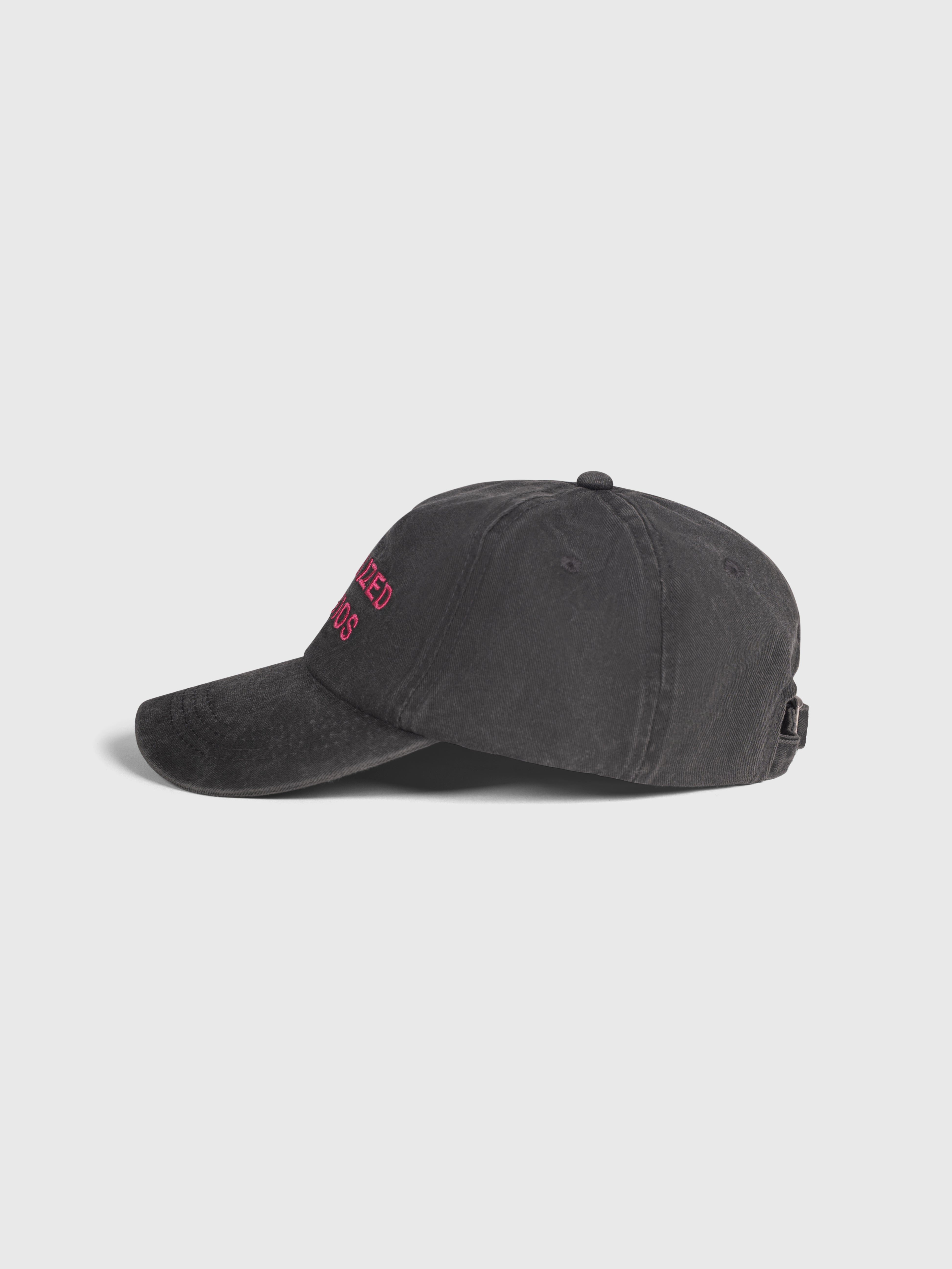 Confidence Cap - Vintage Black/Pink