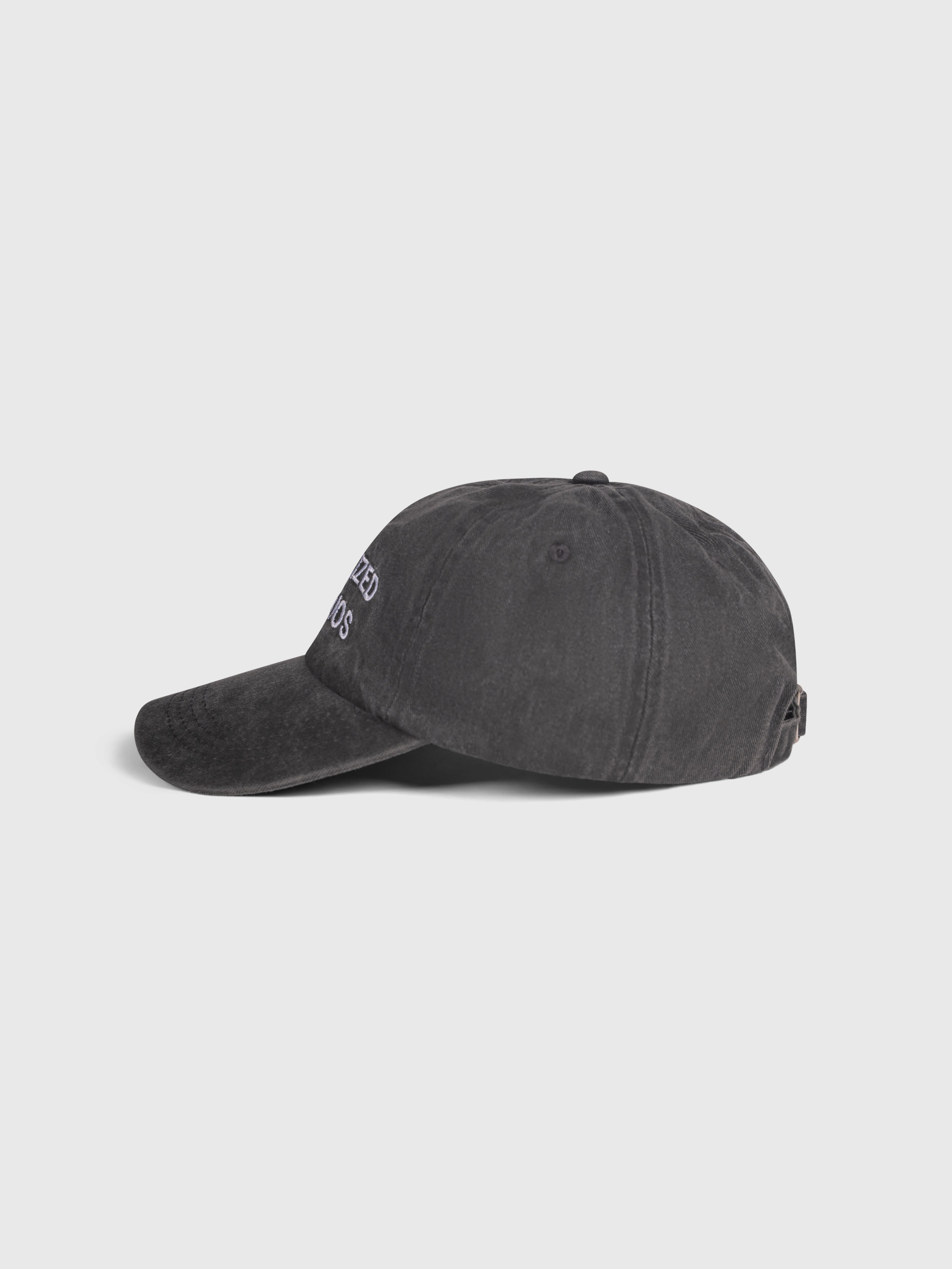Confidence Cap - Vintage Black/White