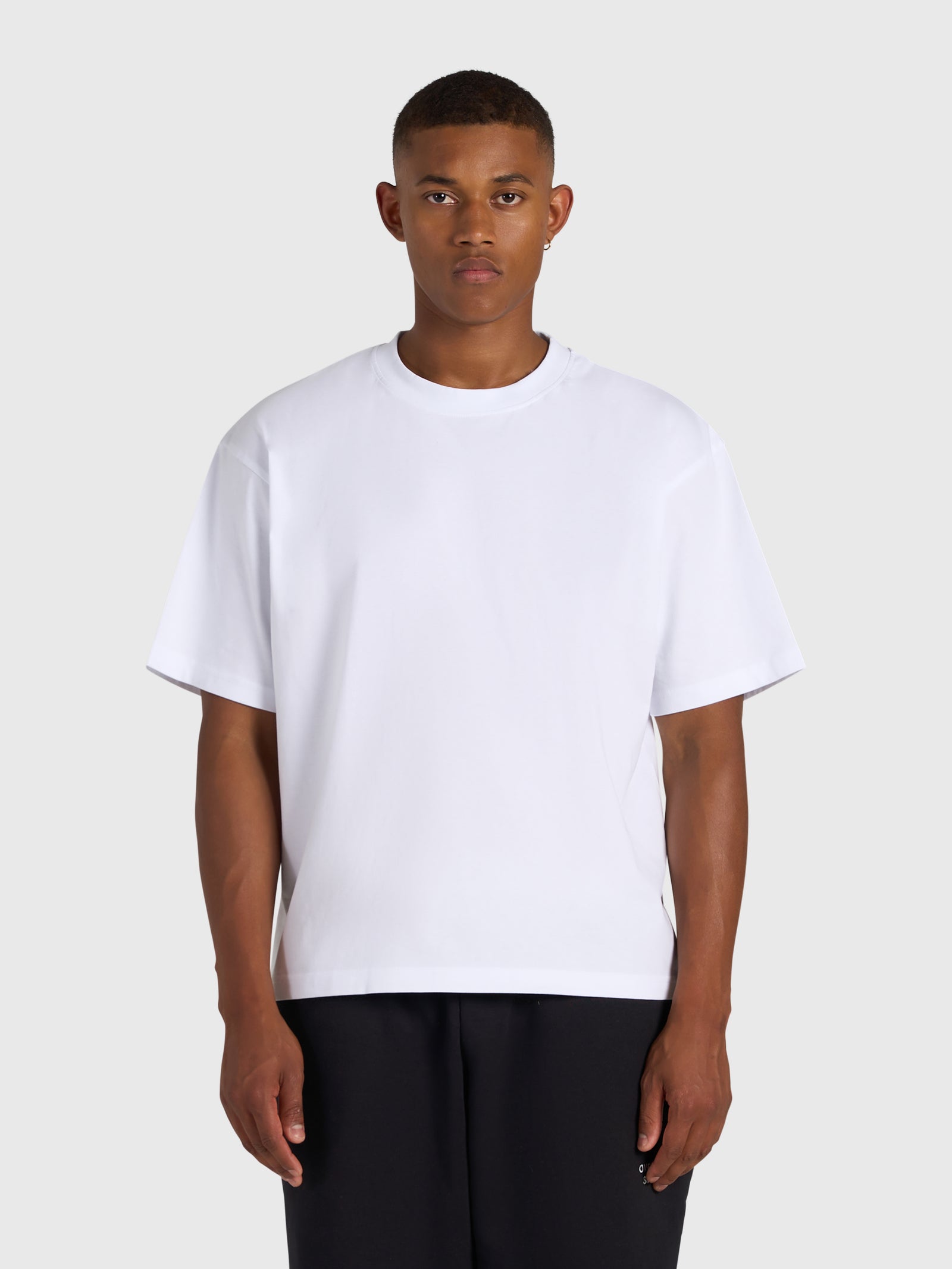 Cursive Box Tee - White/Red