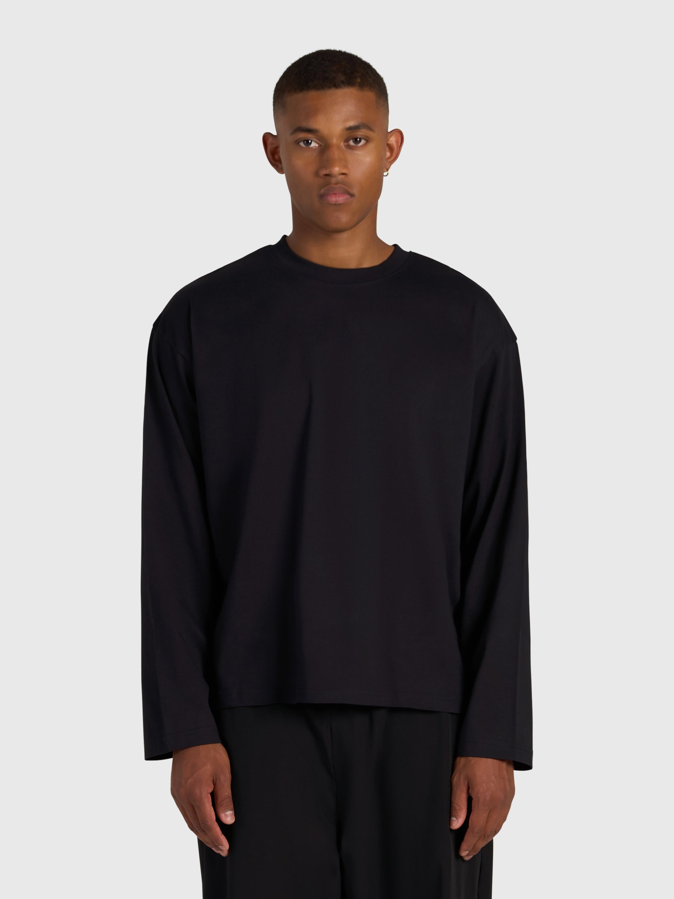 Confidence V2 Long Sleeve - Black/White
