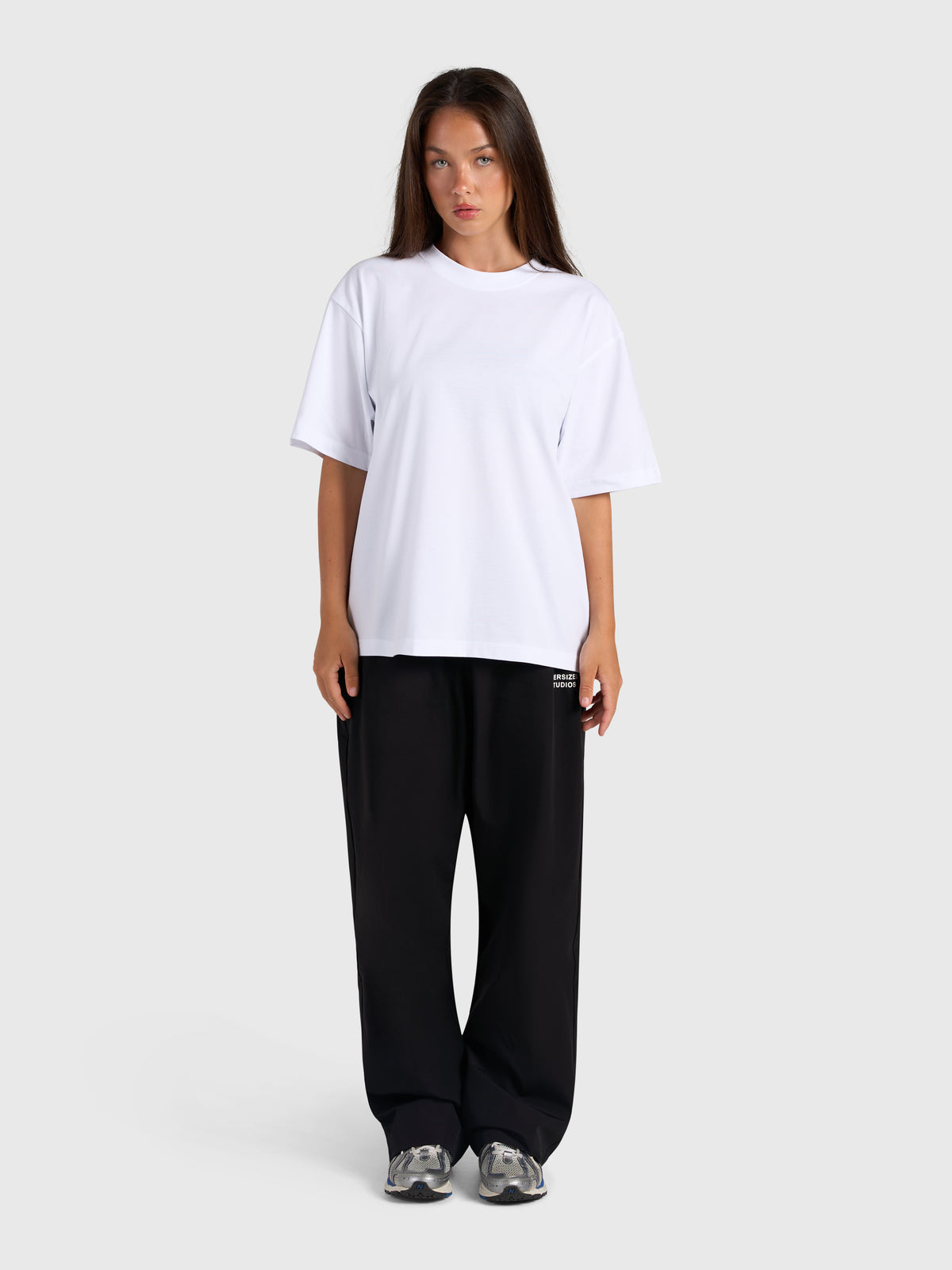 Cursive Box Tee - White/Red