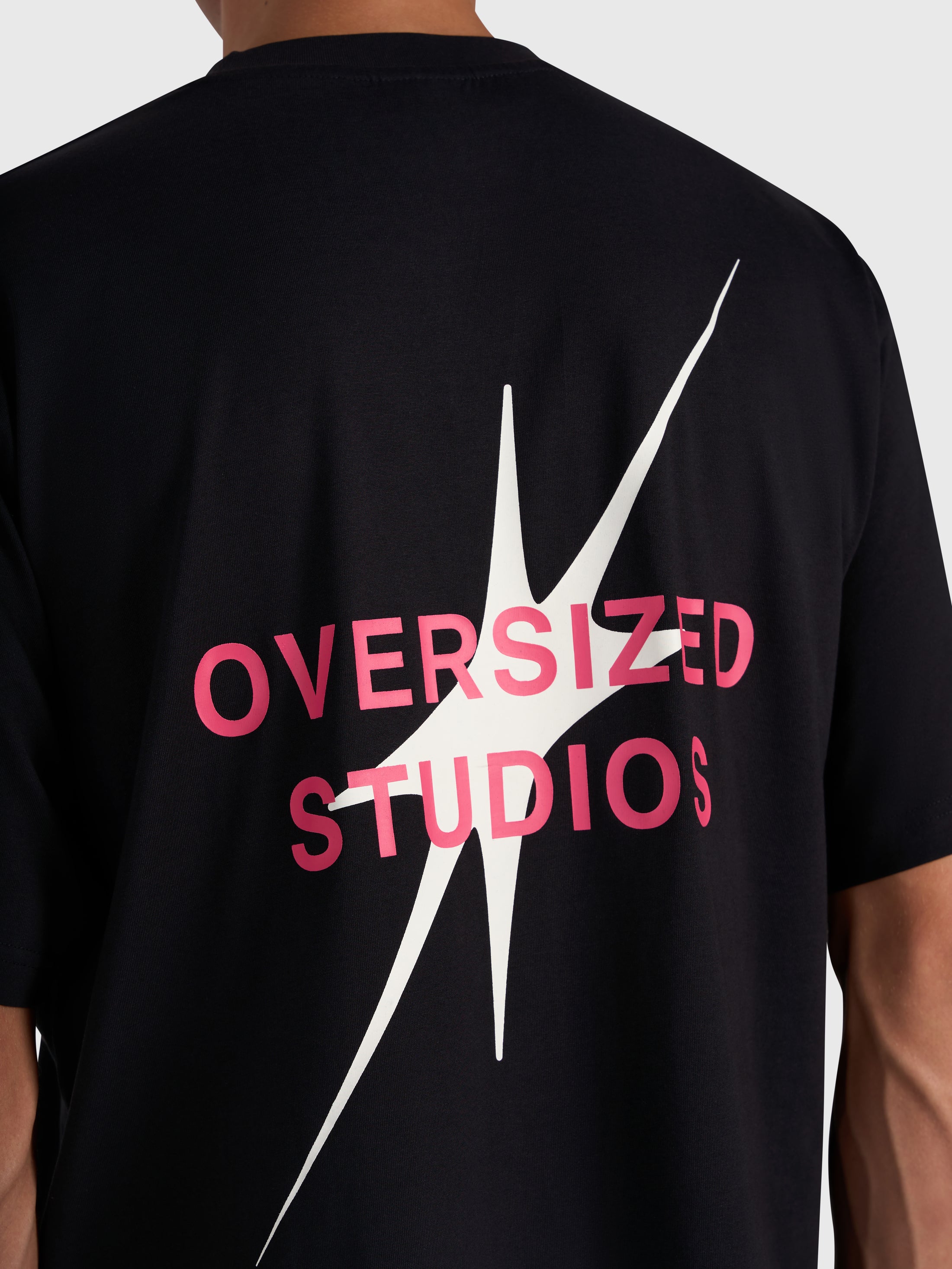 Limited Star Box Tee - Black/White/Pink
