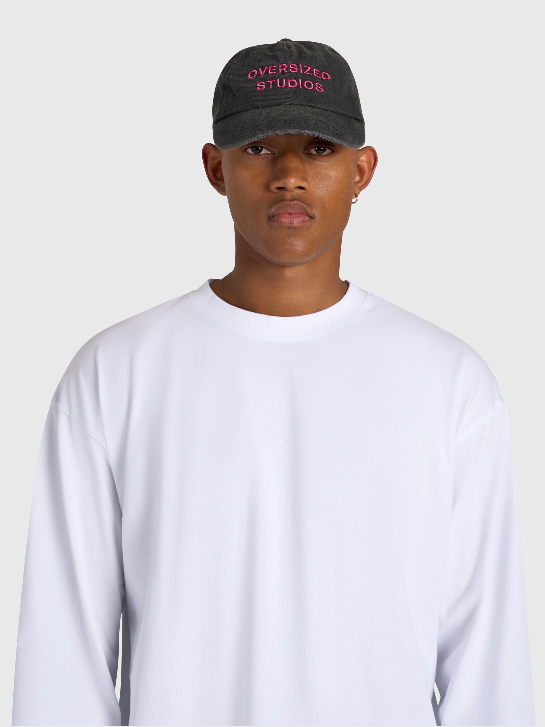 Confidence Cap - Vintage Black/Pink